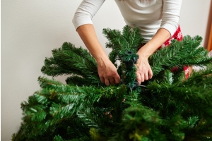 How to Dispose of an Artificial Christmas Tree