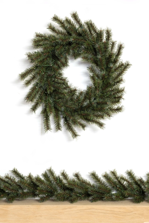 The 60cm Matterhorn Pine Wreath