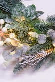 50cm Pre-lit Frosted Decorated PE Pine Wreath with White Berries