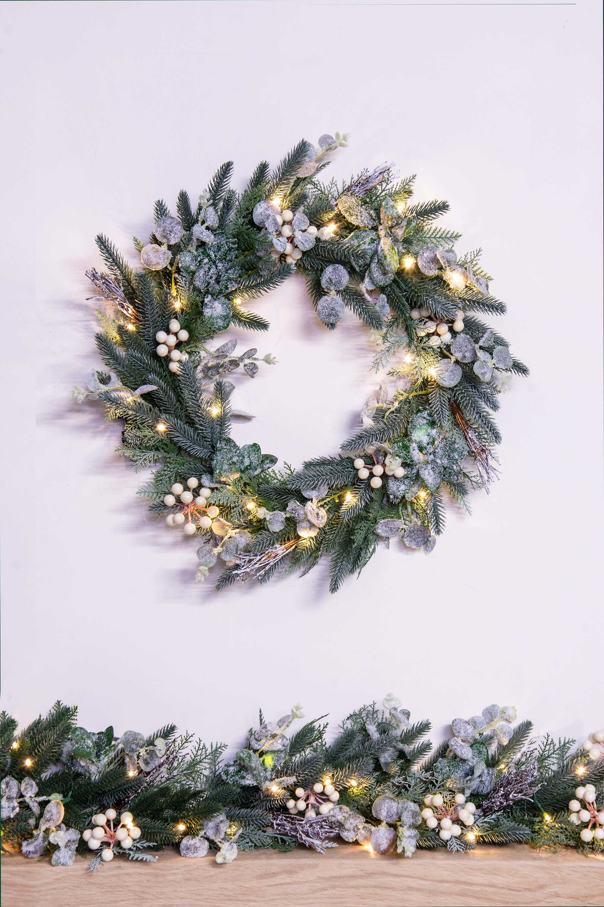 50cm Pre-lit Frosted PE Pine Wreath with White Berries